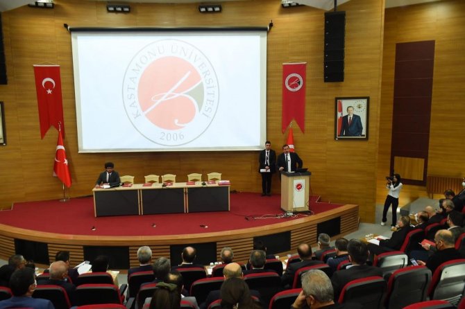 3. Uluslararası Ormancılık Ve Çevre Koruma Sempozyumu Devam Ediyor