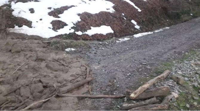 Kastamonu’da Heyelanlar Devam Ediyor