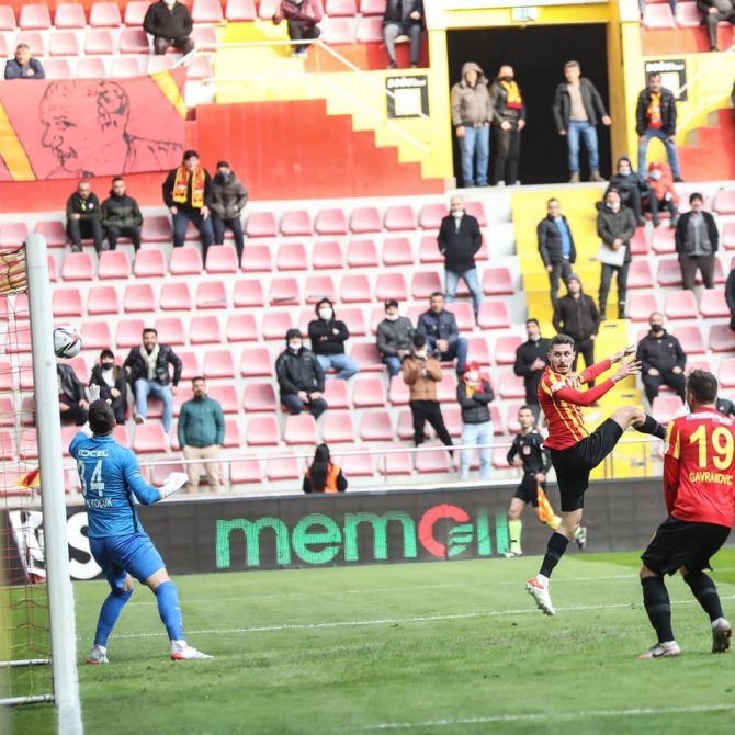 Mert Çetin İlk Golünü Attı