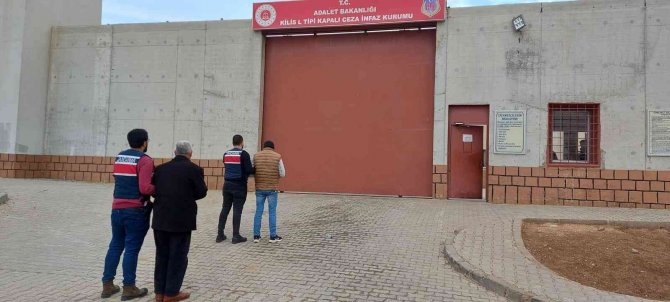 Jasat’tan Aranan Şahıslara Operasyon