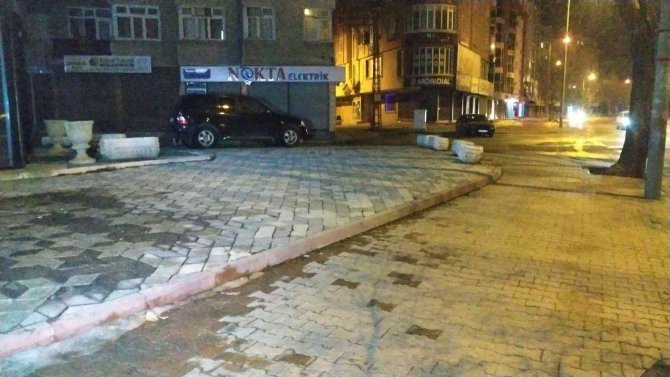Tartıştığı Kişiyi Takip Ederek Tabancayla Vurup Yaraladı