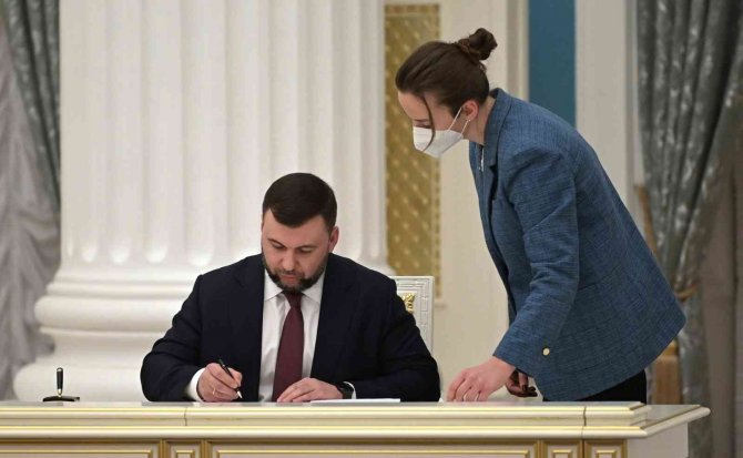 Rusya Devlet Başkanı Putin, Donetsk Ve Luhansk’ın Bağımsızlığını Tanıdı