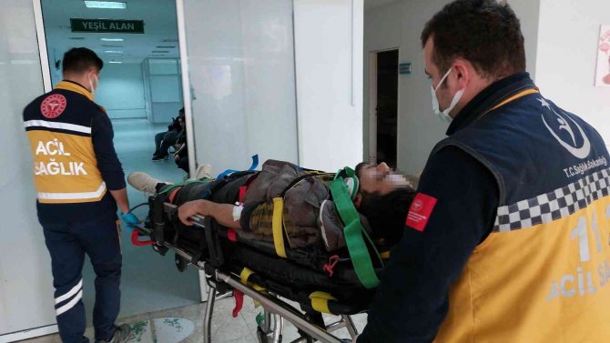 Pencereden Balkona Geçmek İsteyen Mermer Ustası Birinci Kattan Düştü