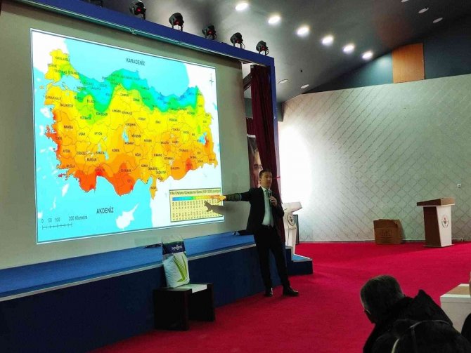 Selim’de Silajlık Mısır Ve Ayçiçeği Masaya Yatırıldı