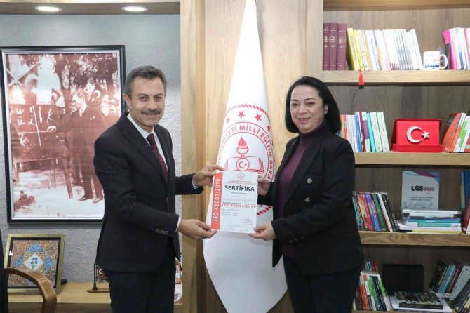 Sivas’ta 4 Okula “Iso 45001” Belgesi