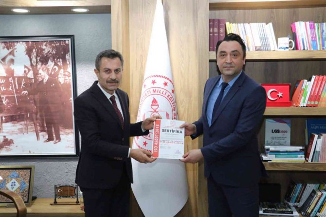 Sivas’ta 4 Okula “Iso 45001” Belgesi