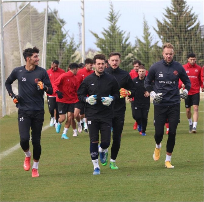 Antalyaspor, Adana Demirspor Hazırlıklarını Sürdürdü