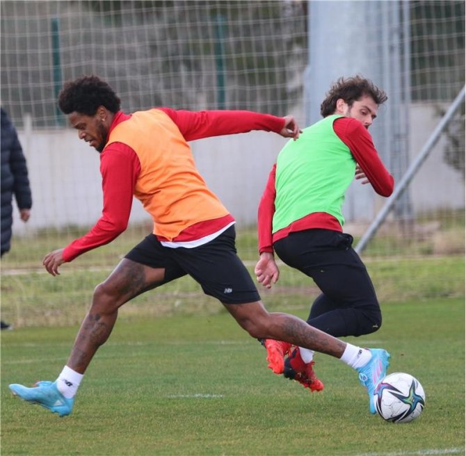 Antalyaspor, Adana Demirspor Hazırlıklarını Sürdürdü