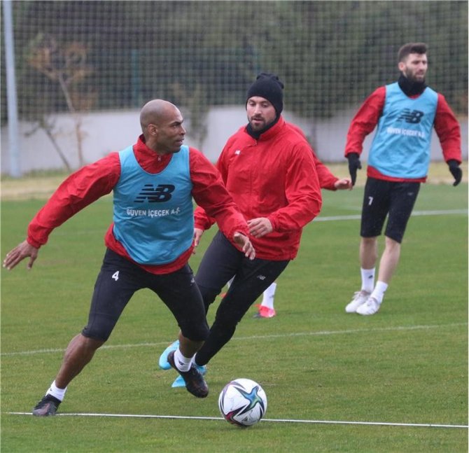 Antalyaspor, Adana Demirspor Hazırlıklarını Sürdürdü