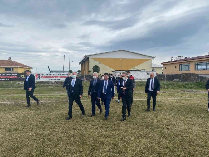 Spor Toto Teşkilat Başkanı Bozgeyik, Manyas’ta İncelemelerde Bulundu