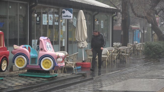 Kırklareli’nde Sağanak Yağış