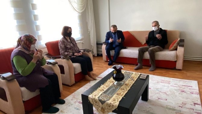 Vali Sonel’den Ev Ziyaretleri