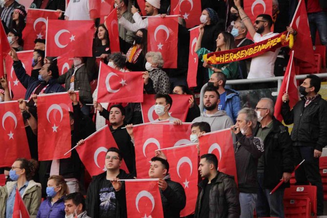 2023 Fıfa Dünya Kupası Avrupa Elemeleri: Türkiye: 2 - Sırbistan: 5