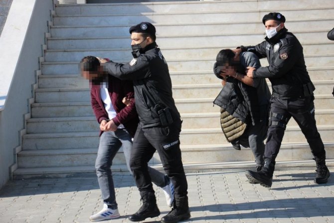 Fuhuş Operasyonunda Biri Yabancı Uyruklu 4 Kadın Yakalandı