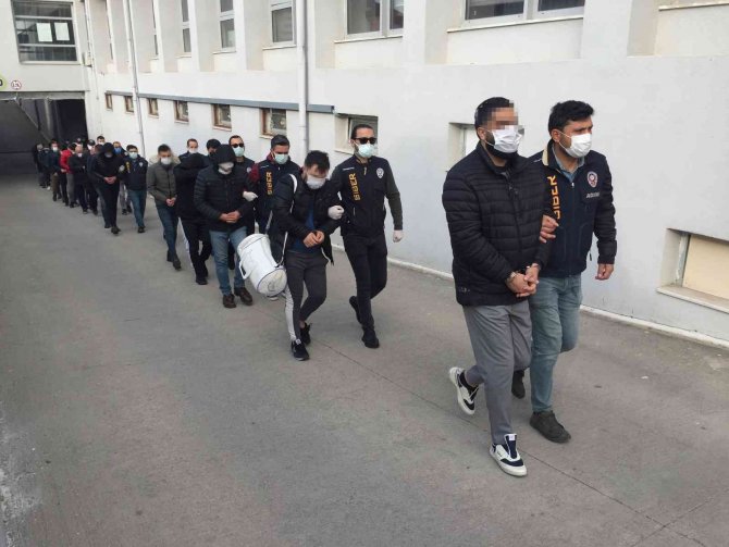 Yasa Dışı Bahis Oynattığı Öne Sürülen 29 Şüpheli Adliyeye Sevk Edildi
