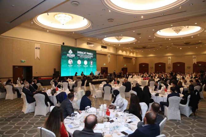 İ̇hracatın Şampiyonları Ödüllerini Aldı