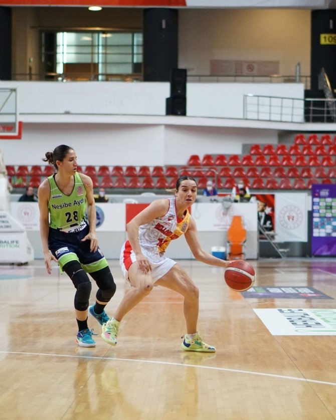 Kbsl: Bellona Kayseri Basketbol: 77-nesibe Aydın: 71