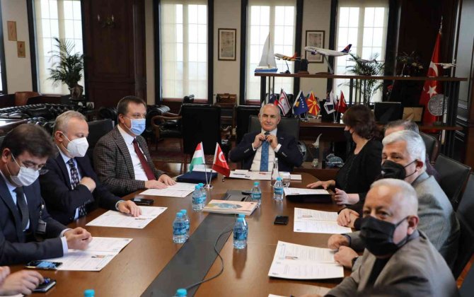 Büyükçekmece’nin 13’üncü Kardeşi Macaristan’dan