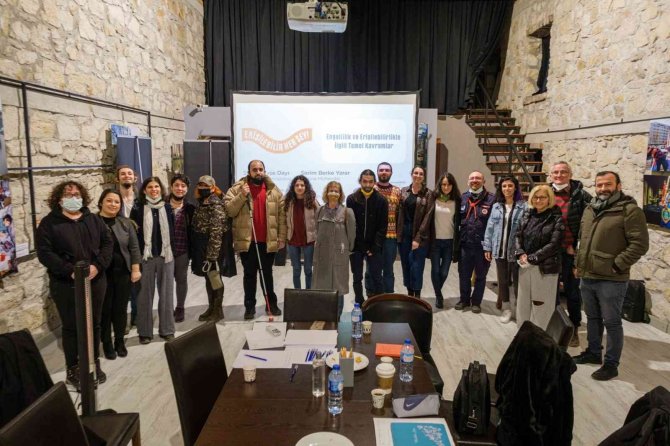 Çeke Proje Eğitimleri Gerçekleştirildi