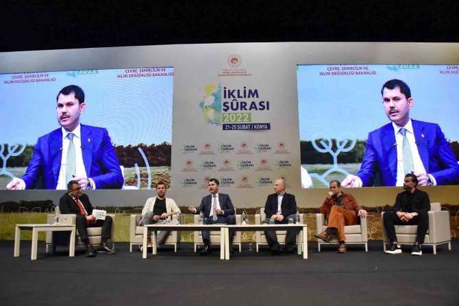 İ̇klim Şurası’nda Ünlü İsimlerin Katılımıyla “İ̇lk Kim Değişiyor” Paneli Düzenlendi