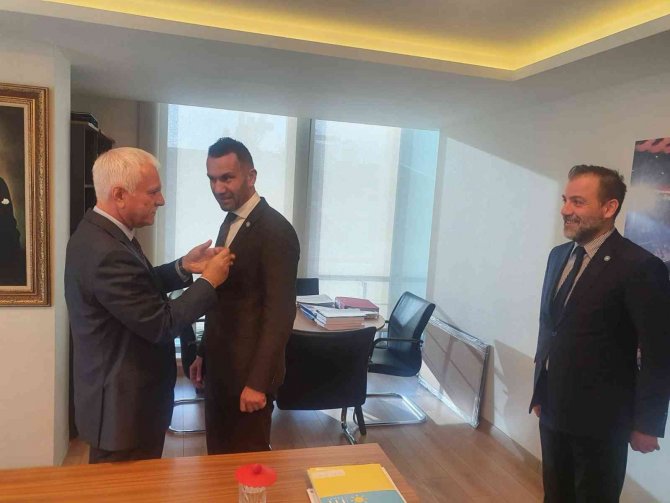 İ̇yi̇ Parti Zonguldak İ̇l Yöneticileri Partilerinden İstifa Etti