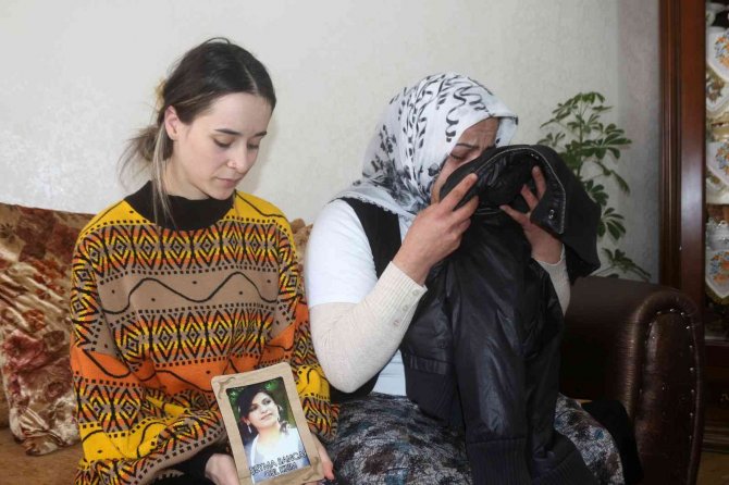 Vanlı Annelerin Evlat Nöbeti Bir Yaşında
