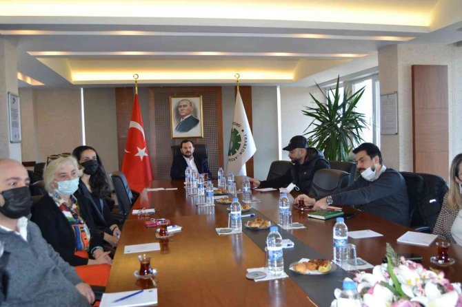 Trabzon Arsin Osb’de “Uluslararası Pazarda Müşteri Bulma Ve Satış” Eğitimi