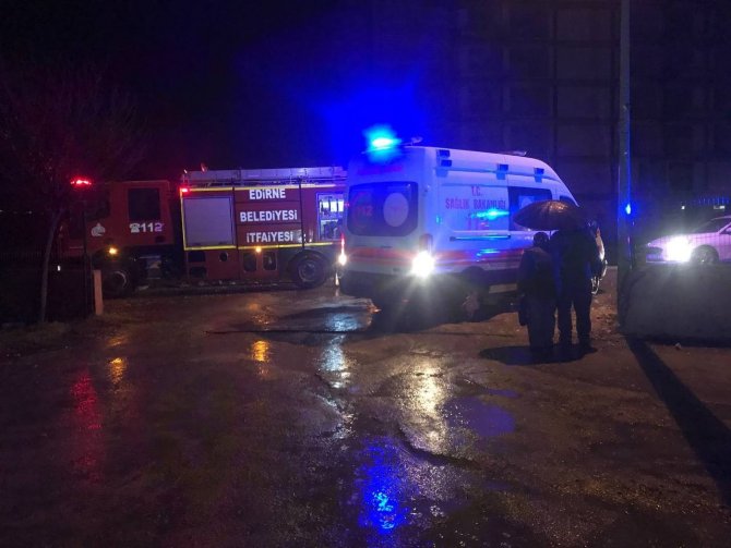 Edirne’de Alev Alev Yanan Baraka Küle Döndü