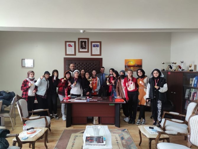 Elazığ’da Oryantiring Spor Müsabakaları