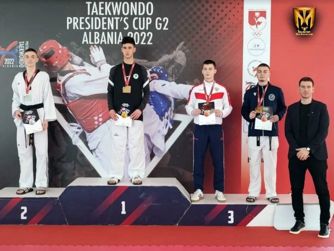 Genç Taekwondocular 3 Madalya İle Başladı!