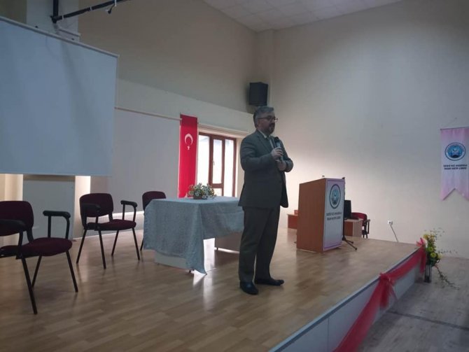 Gediz’de Değerler Eğitimi Semineri