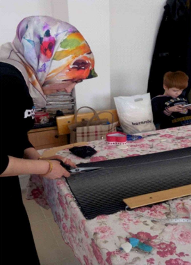 Gediz’de Giyim Sanatı Kursu