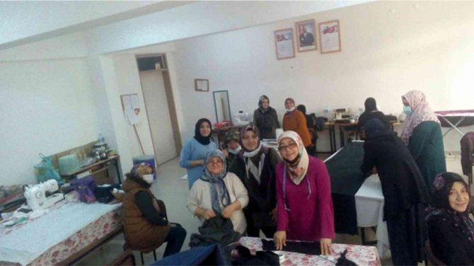 Gediz’de Giyim Sanatı Kursu
