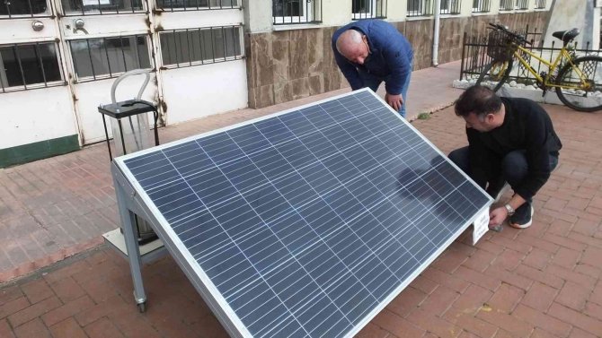 Elektrik Faturaları Güneş Enerjisi Panellerine İlgiyi Artırdı