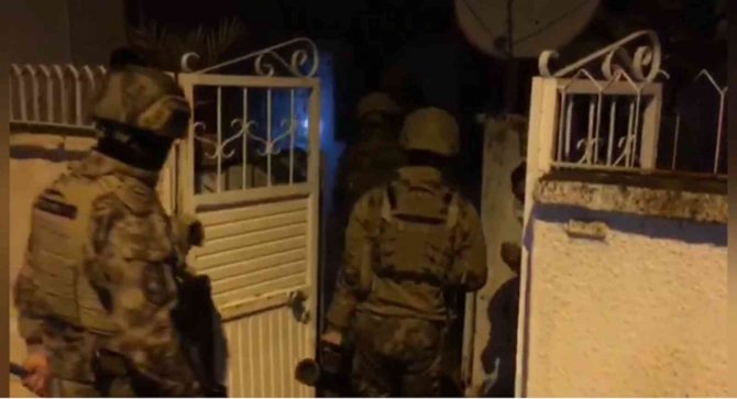 Hatay’da Uyuşturucu Tacirlerine Operasyon: 15 Gözaltı