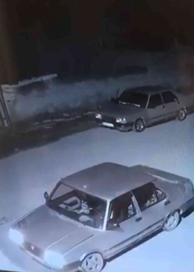 Hırsızı Otomobilin Önündeki Amblem Ele Verdi