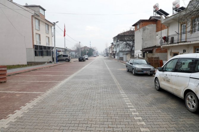 Huzur Mahallesinde Eksik Kaldırımlar Tamamlanıyor