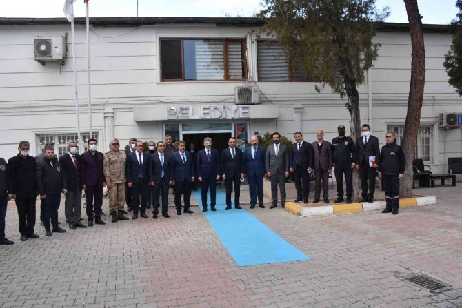 İ̇çişleri Bakan Yardımcısı Muhterem İ̇nce Siirt’te