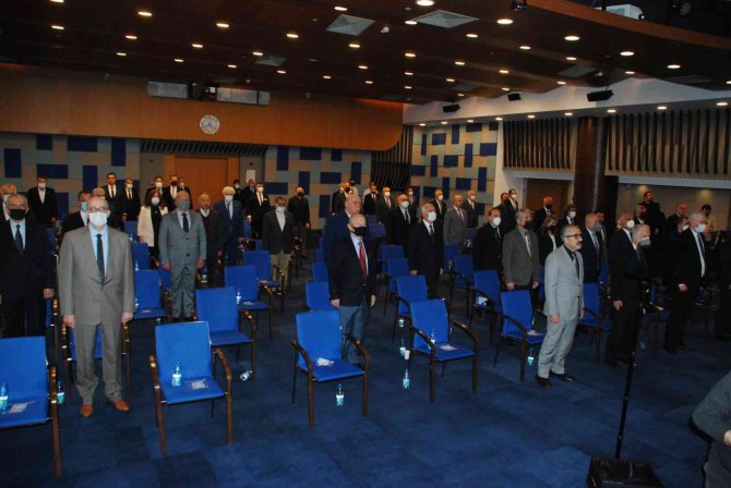 İ̇zmir’de 210 Gram Ekmek Azami 3 Liradan Satılacak