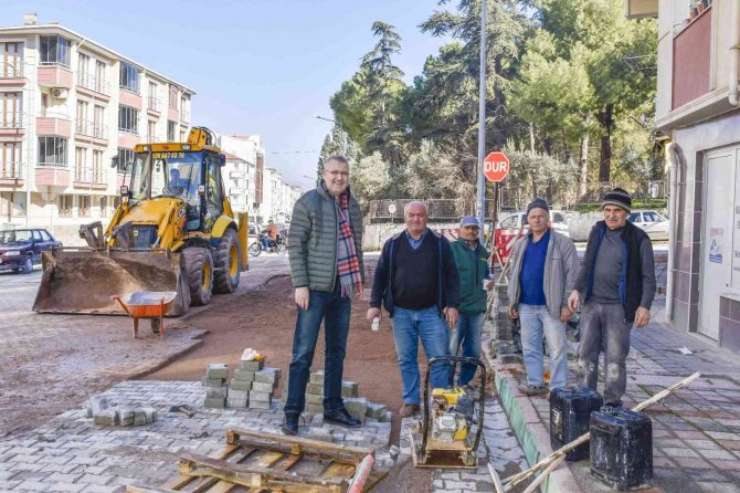 Karacabey’de Altyapı Konusu Uzun Yıllar Gündeme Gelmeyecek