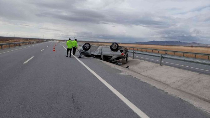 Kazada Kendi Yarasını Unuttu, Hastaneye Gelir Gelmez Eşini Sordu