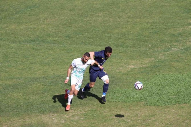 Tff 2. Lig: Tarsus İ̇dman Yurdu: 1- Kırşehir Belediye Spor: 0