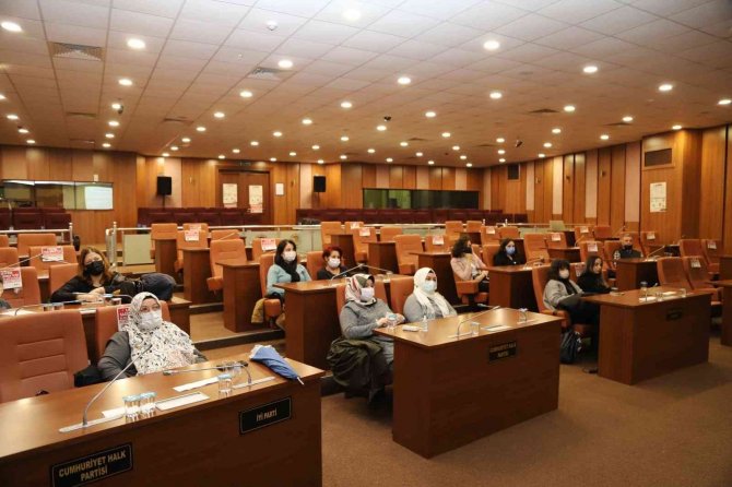 Kartal’da ‘Evlilik Öncesi Eğitim Programı’ Başladı