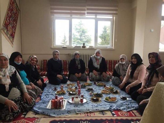 Kaymakam Baytak Kur’an-ı Kerim Kursiyerlerini Ziyaret Etti