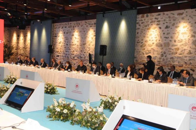 Bakan Kurum: “Marmara Denizi’nde Şu An İçin Müsilaj Yoktur”