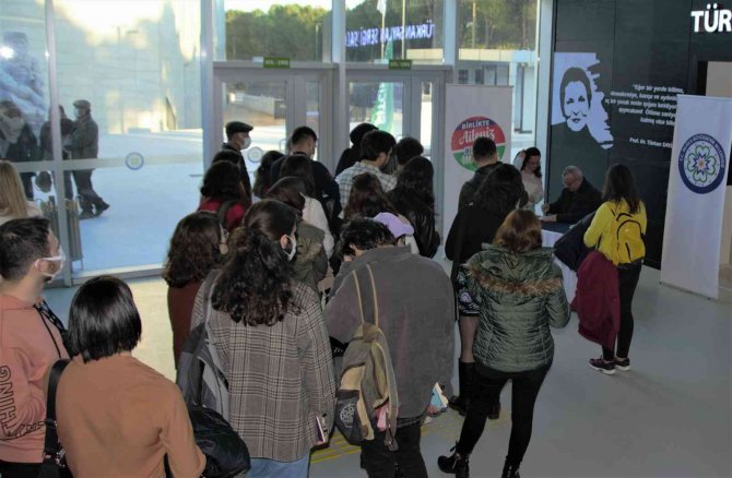 Şükrü Erbaş Muğla’da Şiir Severlerle Buluştu
