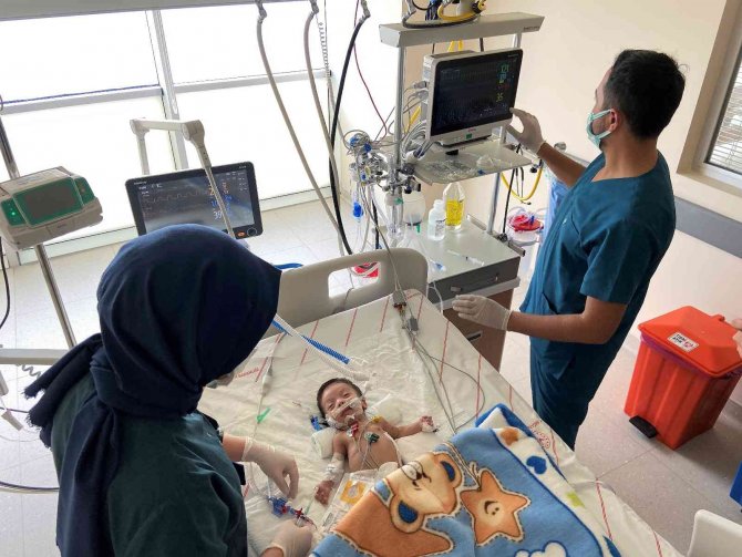 Türkiye’nin Dört Bir Yanından Gelen Kalp Hastası Çocuklar Konya’da Şifa Buluyor