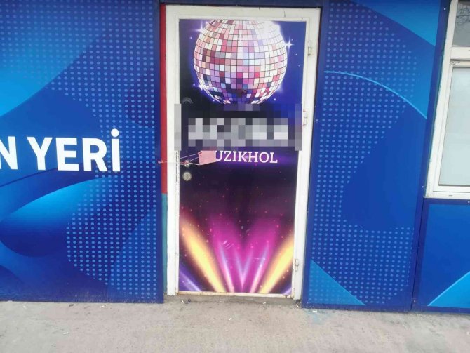 Uyuşturucu Ele Geçirilen Alkollü Eğlence Mekanı Mühürlendi