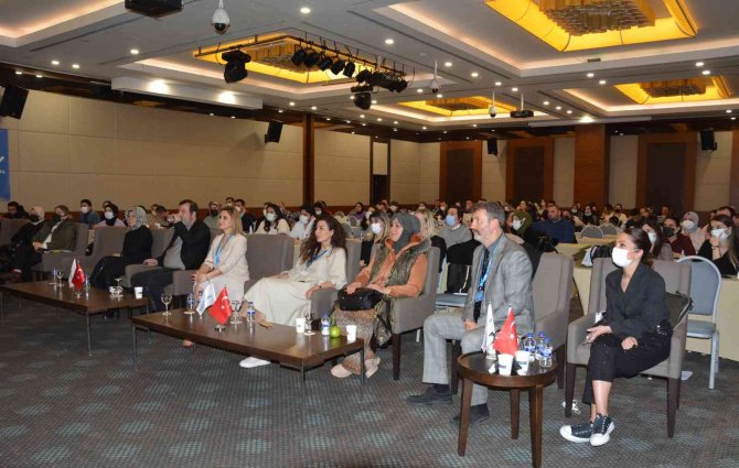 Doğum Sonrası Sürece Hazırlık Profesyonel Biçimde Olmalı