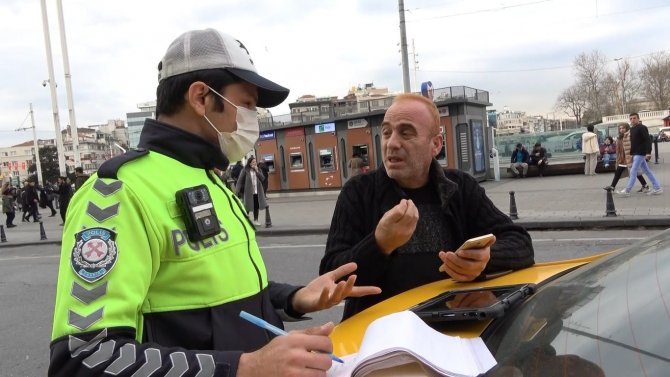 Taksim’de Kurallara Uymayan Sürücülere 14 Bin Tl Para Ceza Kesildi